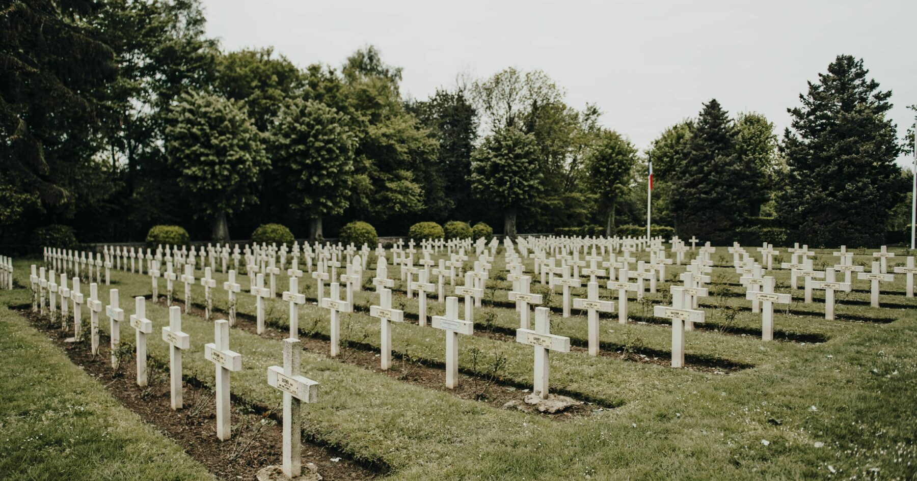 Cimetière français 1418 Pays des Lacs